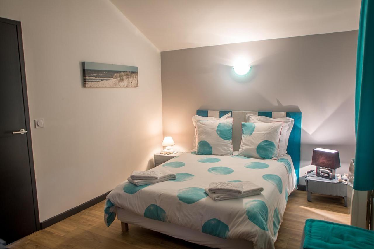 Maison Maupas Chambre Rouge Bellesserre Exteriér fotografie